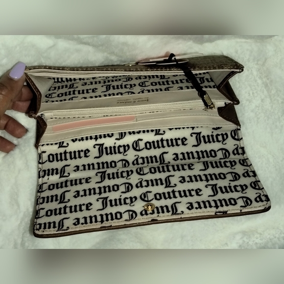 Juicy Couture Brown Chestnut Wallet - Picture 4 of 16